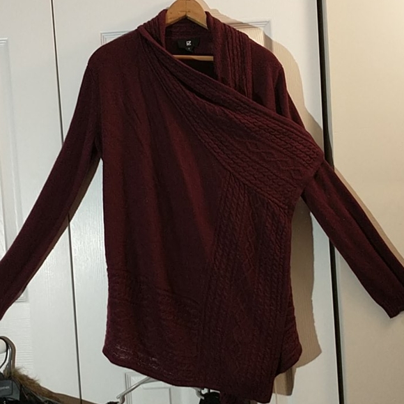 Burgundy IZ Byer Sweater (size XL) - Picture 4 of 4
